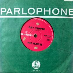 <div class='align-center'><strong>Beatles, The</strong><br><em>We Can Work It Out / Day Tripper</em><br><span class='note'>1965</span><br><span class="tag small"><strong>7"</strong></span><br><img src='images/formats/record_7_30.png' class='format_image'  style='background-color:#333333;' /><br>Added By <strong>cheaptrickster</strong></div>